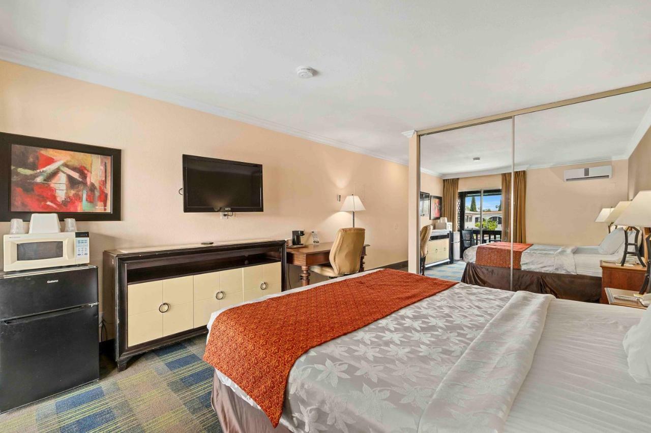 The Lemon Tree Hotel Anaheim Eksteriør bilde